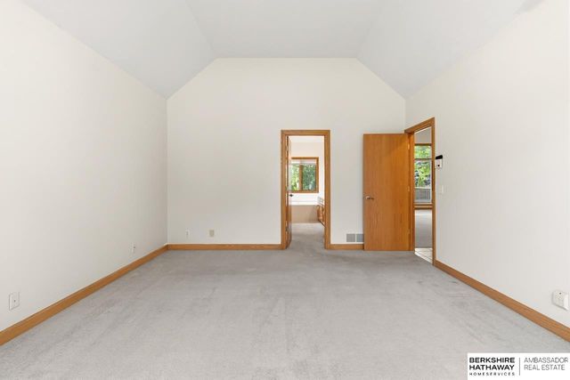 2106 S 185th Street, Omaha, NE 68130