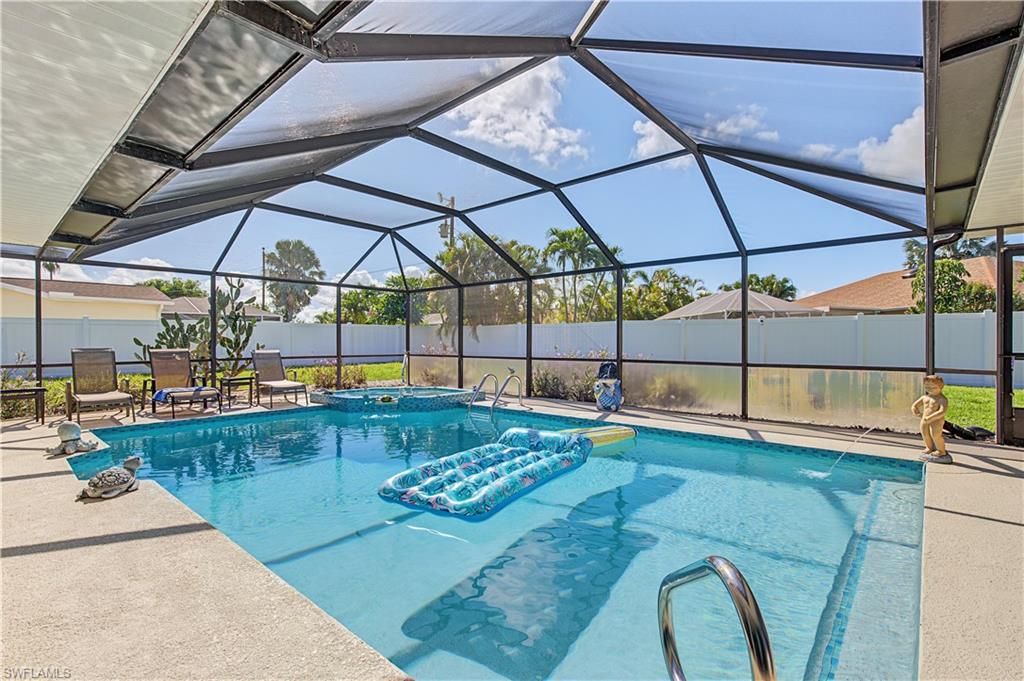 514 SE 34th TER, CAPE CORAL, FL 33904 — photo 5