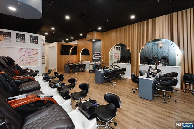 216-222 Bergen Boulevard, Fairview, NJ 07022