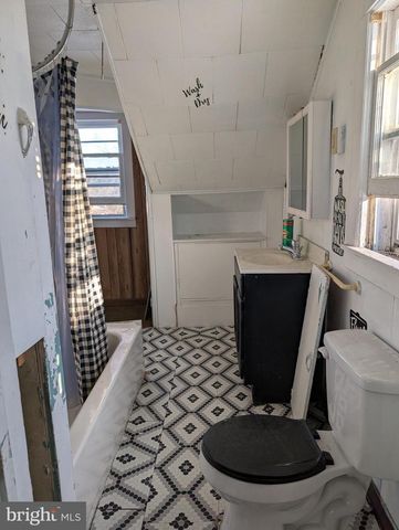 169 ERIAL RD, Clementon, NJ 08021