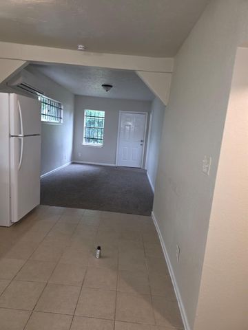 242 Bolden Street, Houston, TX 77029