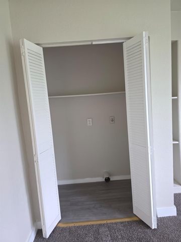242 Bolden Street, Houston, TX 77029
