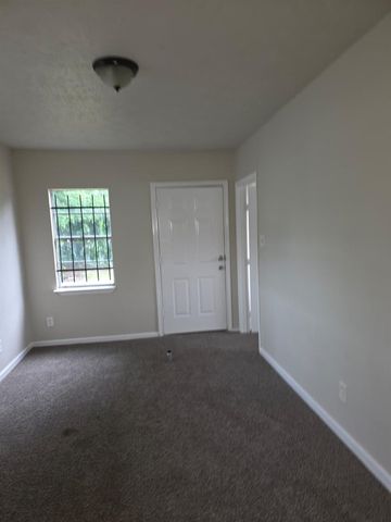 242 Bolden Street, Houston, TX 77029
