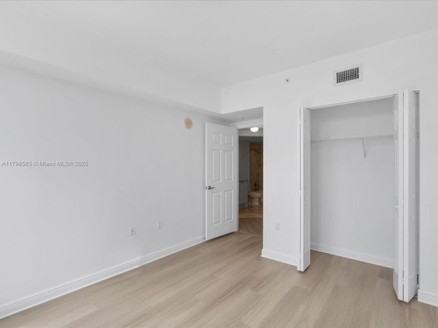 1745 E Hallandale Beach Blvd 2007W, Hallandale Beach, FL 33009