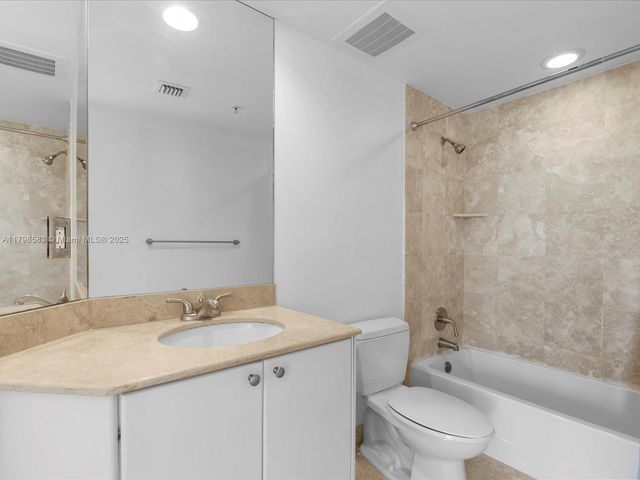 1745 E Hallandale Beach Blvd 2007W, Hallandale Beach, FL 33009