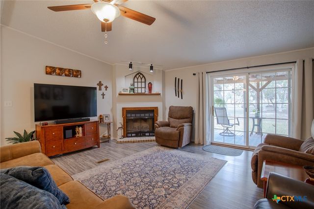 64 Colake Drive, Victoria, TX 77905