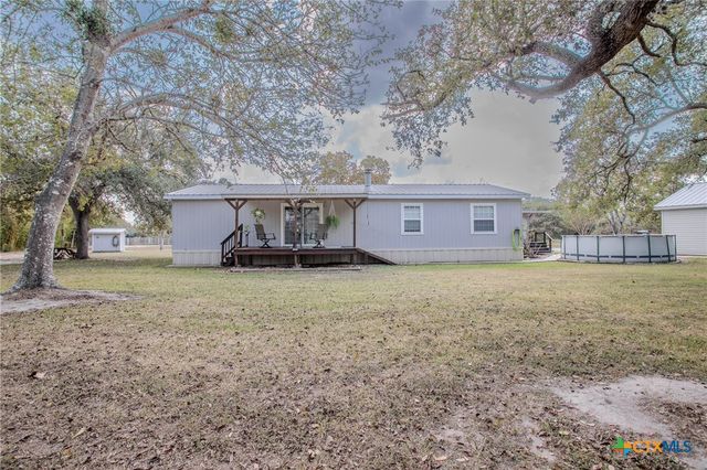 64 Colake Drive, Victoria, TX 77905