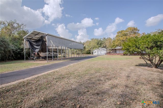 64 Colake Drive, Victoria, TX 77905