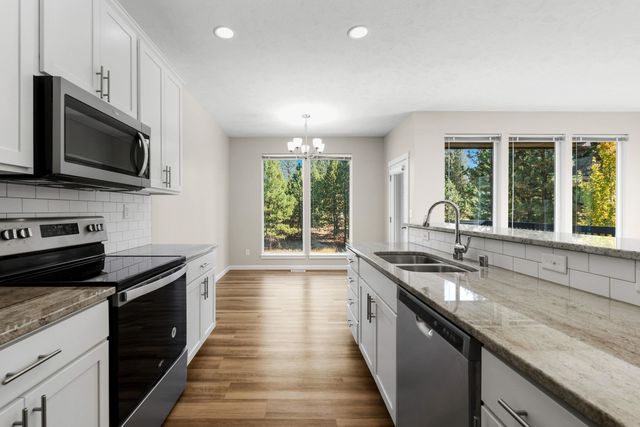2905 S Custer Ln, Spokane, WA 99223