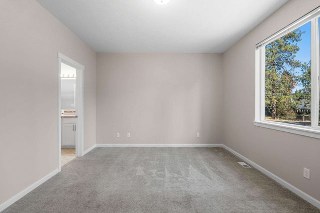 2905 S Custer Ln, Spokane, WA 99223