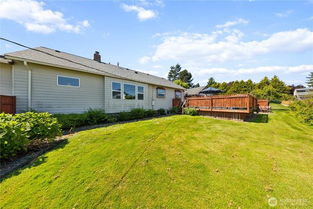 3704 Commercial Avenue, Anacortes, WA 98221