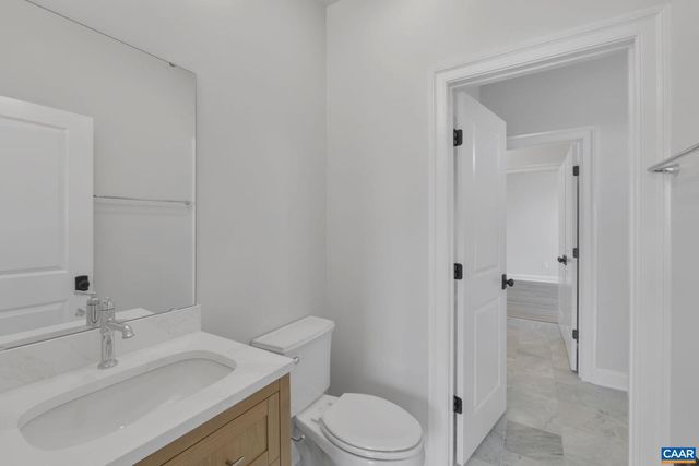 6131 WESTHALL DR, Crozet, VA 22932