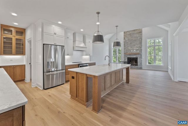 6131 WESTHALL DR, Crozet, VA 22932