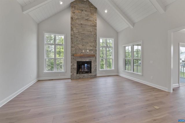 6131 WESTHALL DR, Crozet, VA 22932