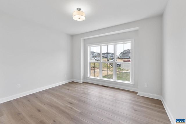 6131 WESTHALL DR, Crozet, VA 22932