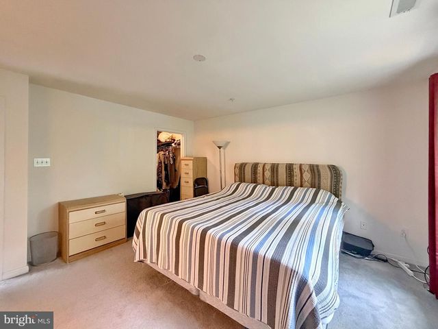 10186 TREE FROG PL, White Plains, MD 20695