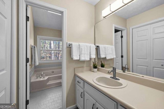 203 Windgate Court, Peachtree City, GA 30269