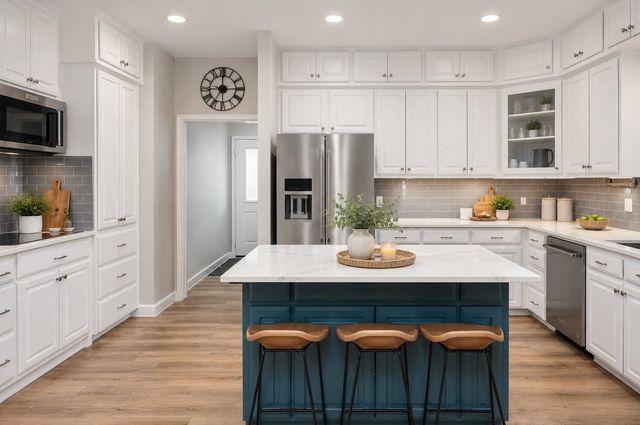 330 Live Oak Hills CT, San Marcos, TX 78666