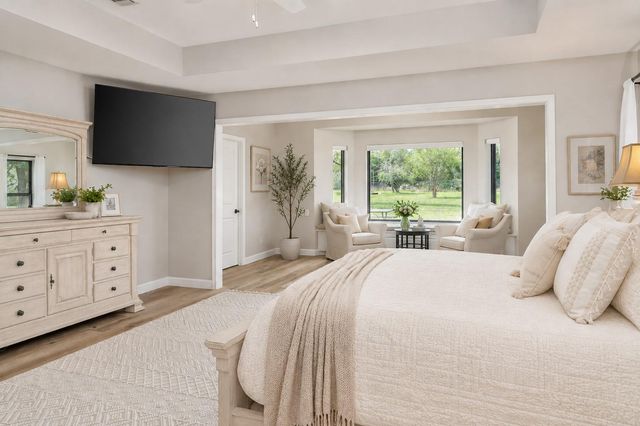330 Live Oak Hills CT, San Marcos, TX 78666