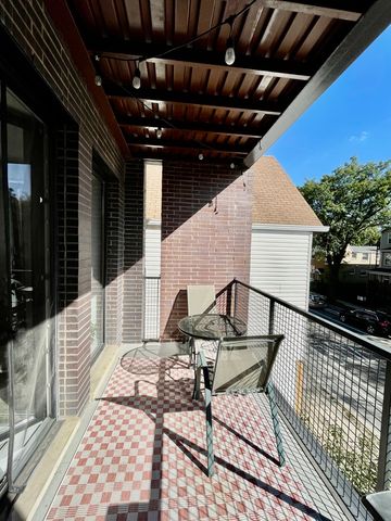 3644 W Belmont Avenue 2, Chicago, IL 60618