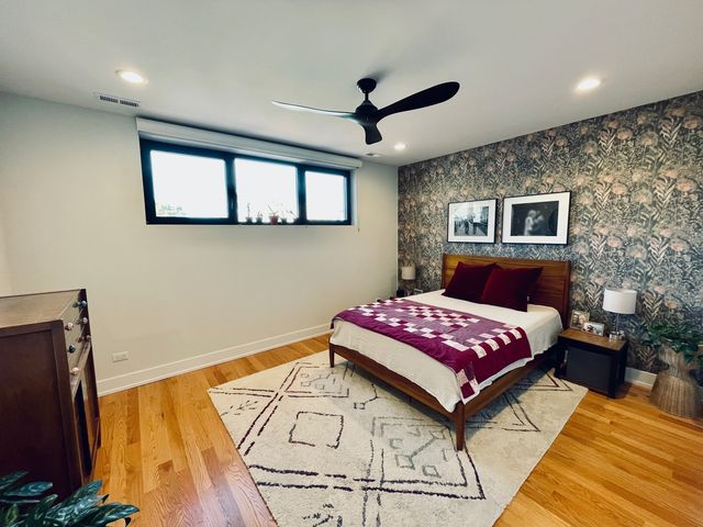 3644 W Belmont Avenue 2, Chicago, IL 60618