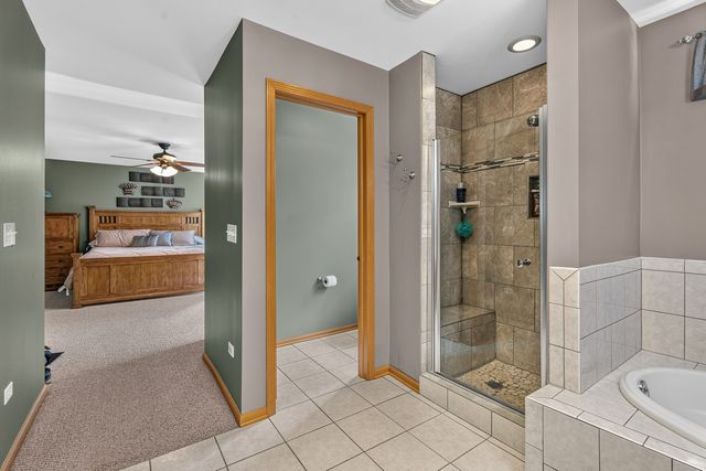 16542 Eastlake Parkway, Lockport, IL 60441