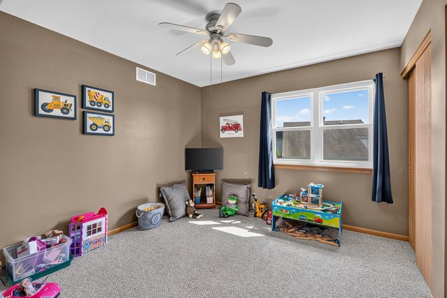 16542 Eastlake Parkway, Lockport, IL 60441