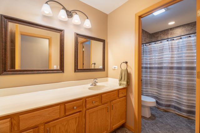 16542 Eastlake Parkway, Lockport, IL 60441