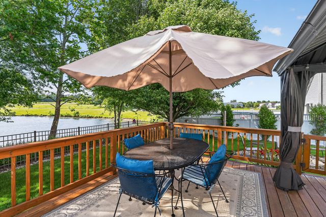 16542 Eastlake Parkway, Lockport, IL 60441