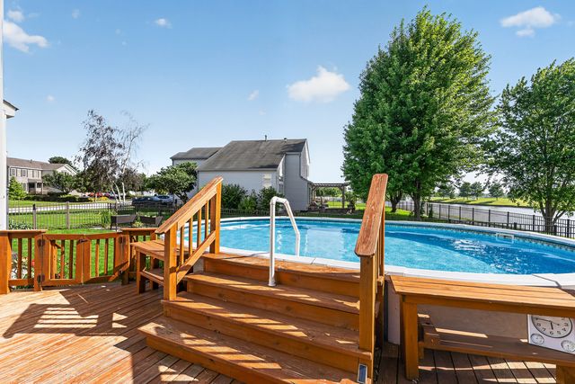 16542 Eastlake Parkway, Lockport, IL 60441