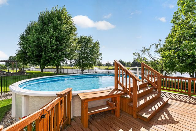 16542 Eastlake Parkway, Lockport, IL 60441