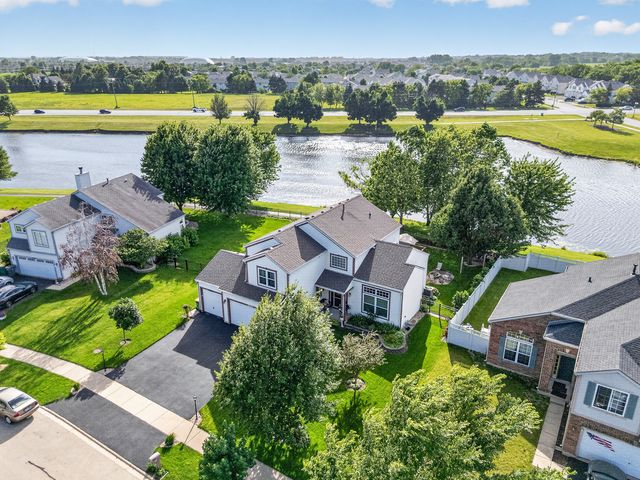 16542 Eastlake Parkway, Lockport, IL 60441