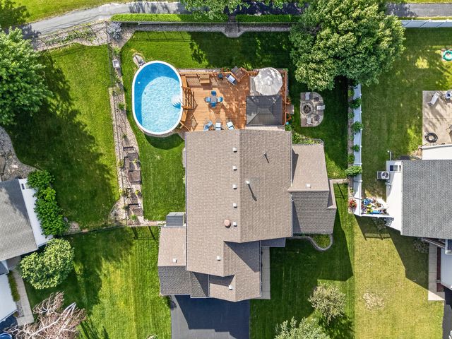 16542 Eastlake Parkway, Lockport, IL 60441
