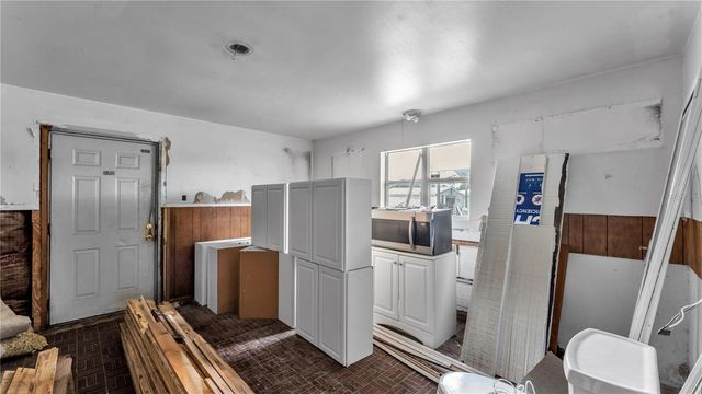 809 W CANAL STREET, Mulberry, FL 33860