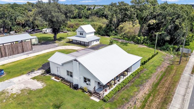 809 W CANAL STREET, Mulberry, FL 33860