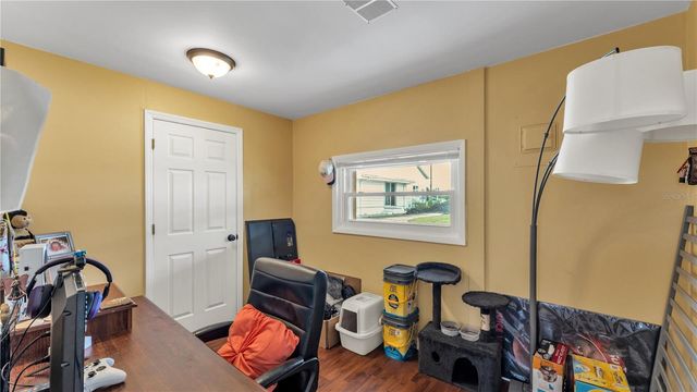 809 W CANAL STREET, Mulberry, FL 33860