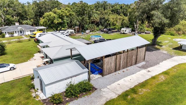 809 W CANAL STREET, Mulberry, FL 33860