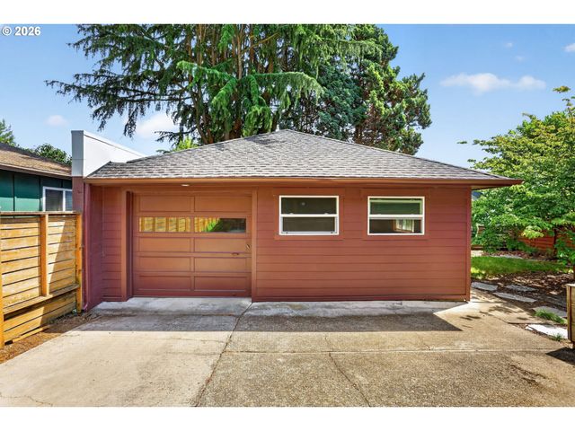 3646 Se FRANCIS St, Portland, OR 97202