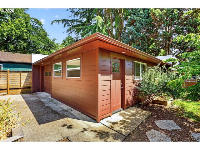 3646 Se FRANCIS St, Portland, OR 97202