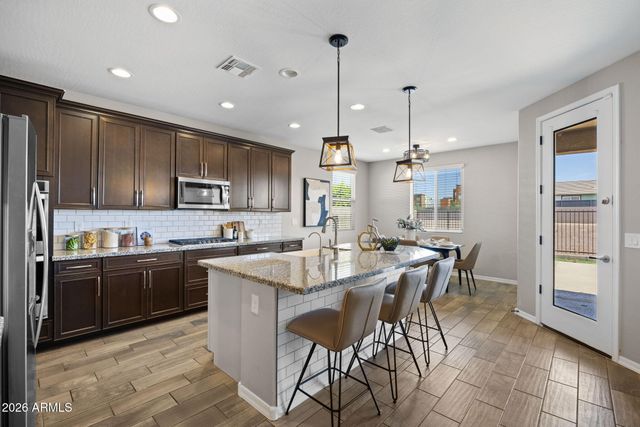17398 W SUPERIOR Avenue, Goodyear, AZ 85338