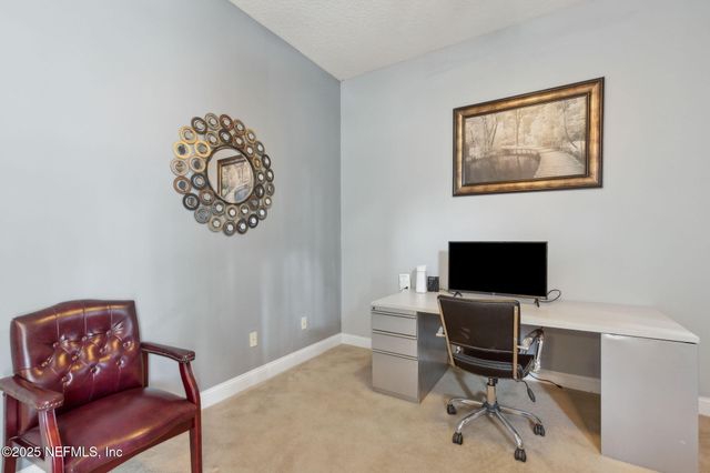 9557 ADELAIDE Drive, Jacksonville, FL 32244