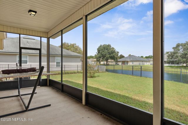 9557 ADELAIDE Drive, Jacksonville, FL 32244
