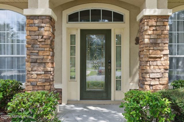 9557 ADELAIDE Drive, Jacksonville, FL 32244