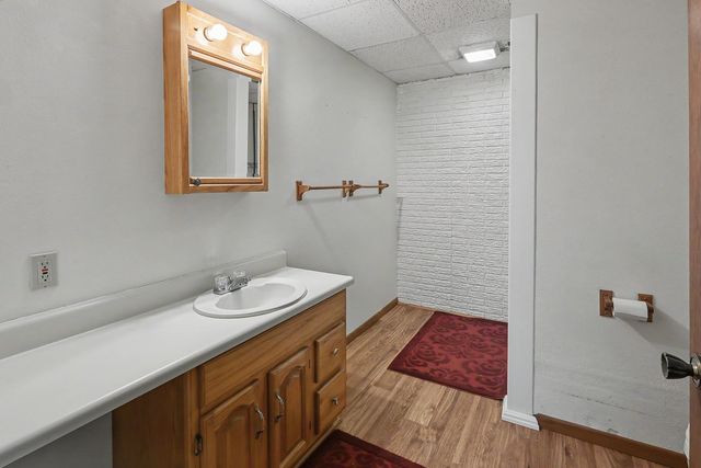 416 E 15th Street, Pella, IA 50219