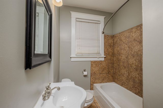 830 MAURY ST, Memphis, TN 38107