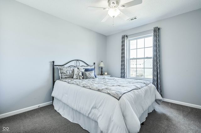 237 Broadmoor, Pittsboro, IN 46167