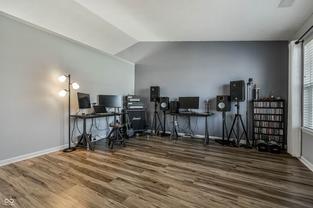 237 Broadmoor, Pittsboro, IN 46167