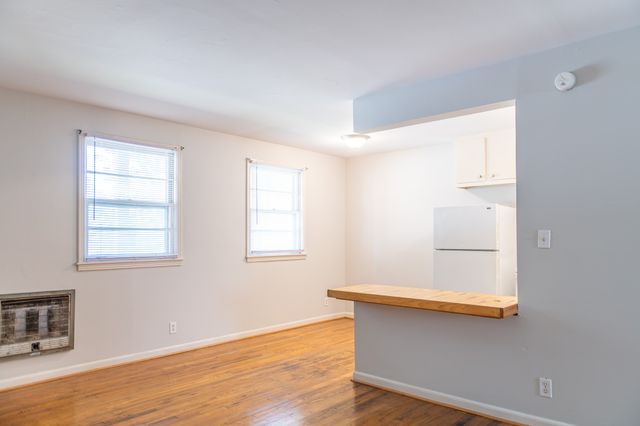 2540 Sharondale Dr Apt 3, Nashville, TN 37215