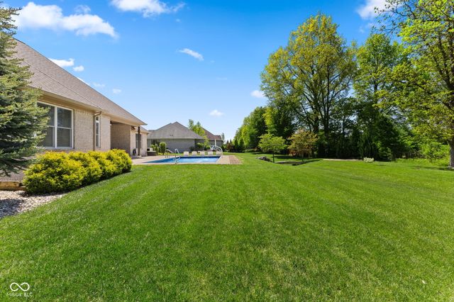 7806 Centerstone Court, Indianapolis, IN 46259