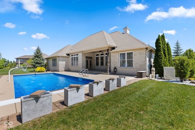 7806 Centerstone Court, Indianapolis, IN 46259
